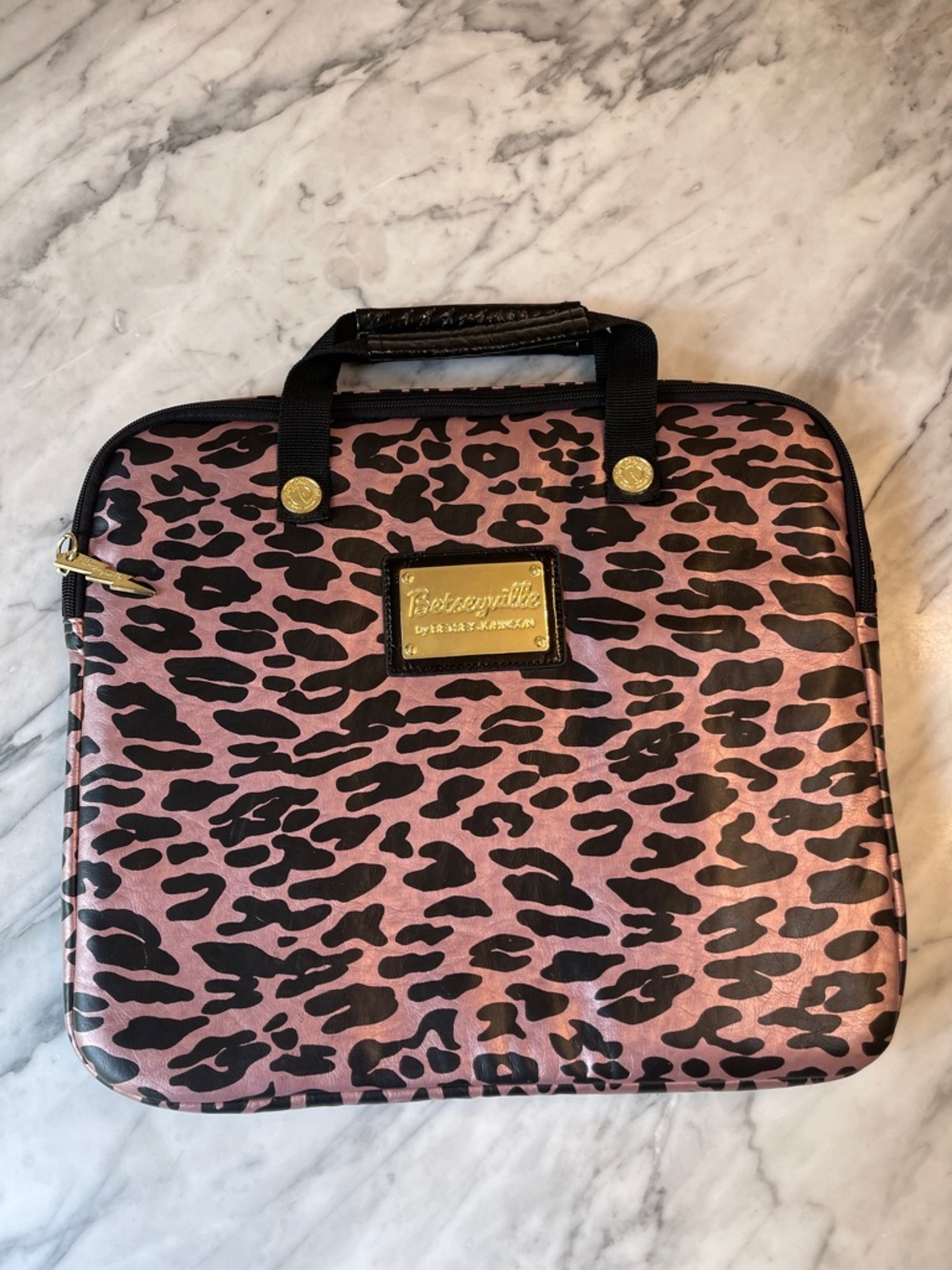 Betseyville by Betsey Johnson Leopard Print Soft Case Laptop Bag - Picture 11 of 11